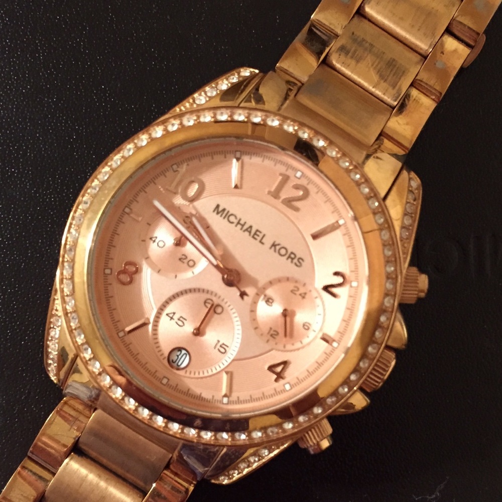 Michael Kors rose gold watch